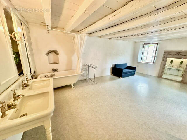 Maison à SERGY