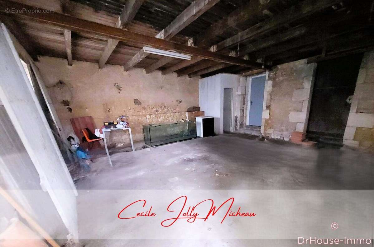 Maison à MIRAMBEAU