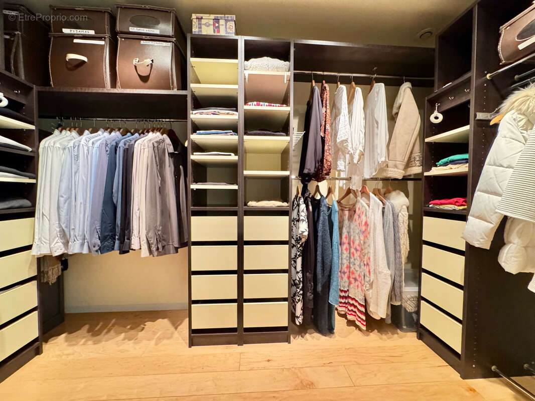 Maison à VAILHAUQUES