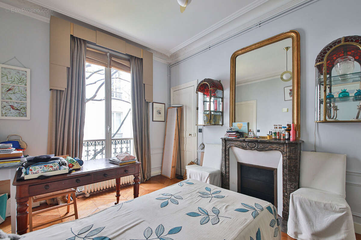 Appartement à PARIS-5E