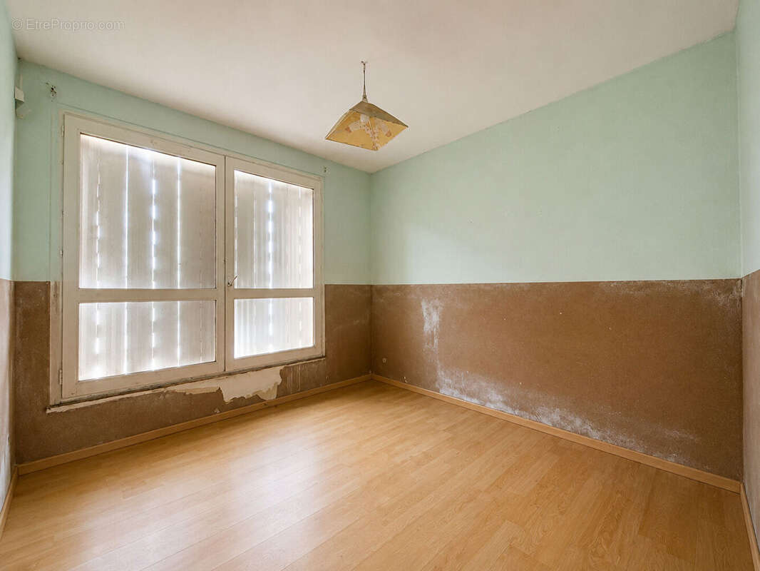 Appartement à LES MUREAUX