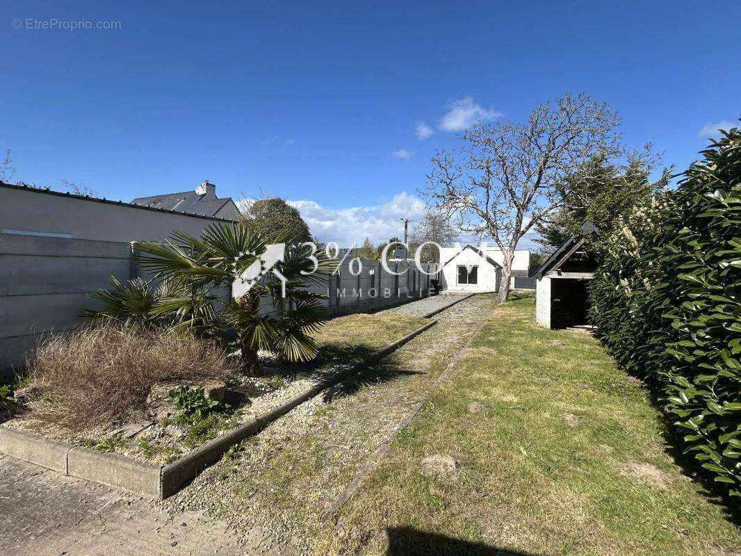 Maison à SAINT-LYPHARD