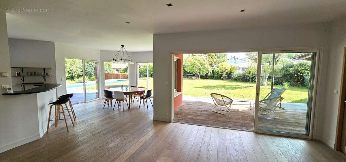 Maison à RAMONVILLE-SAINT-AGNE