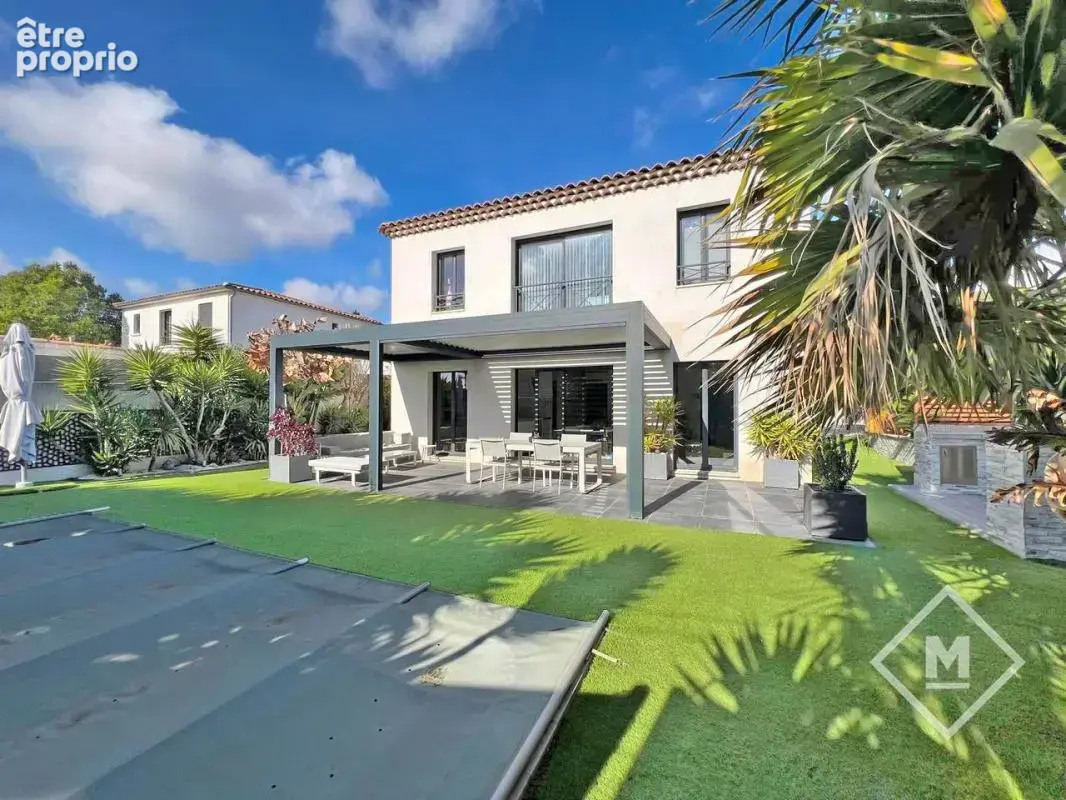 Maison T4 piscine garage 649000€ 13012 Marseille - photo 4