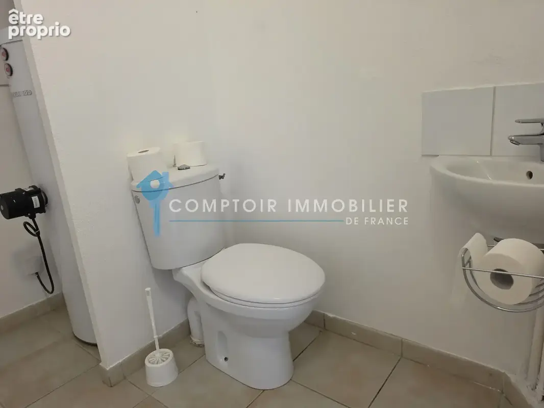 RUOMS - LES SENIORIALES - T3 - 85 m2 - 2 Chambres 1 garage et  parking - photo 9