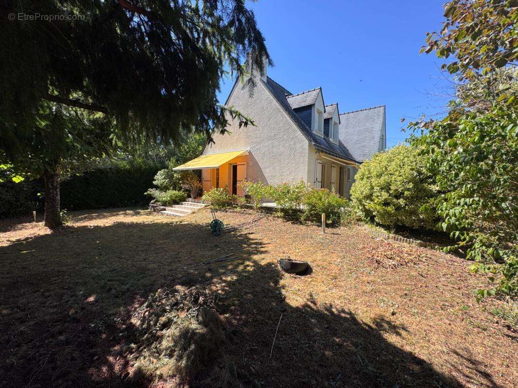 Maison à vendre 6 pièces SAINT CYR SUR LOIRE (37) - photo 2