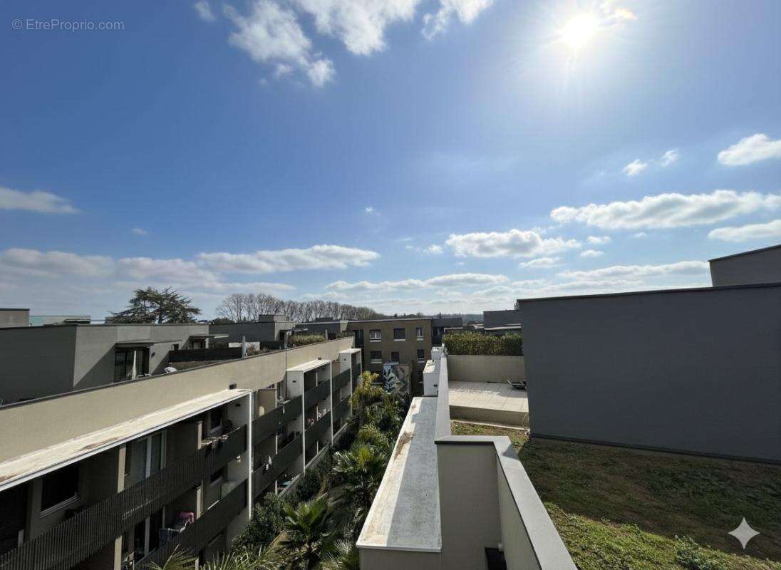 Appartement à CASTELNAU-LE-LEZ