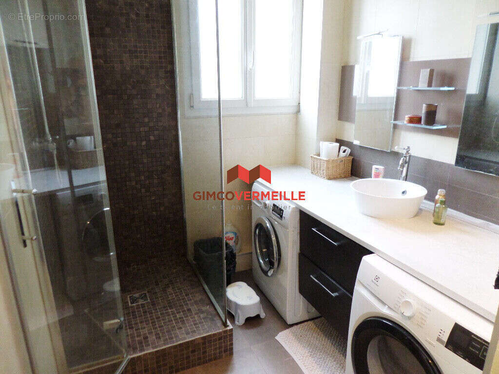 Appartement à LA CELLE-SAINT-CLOUD