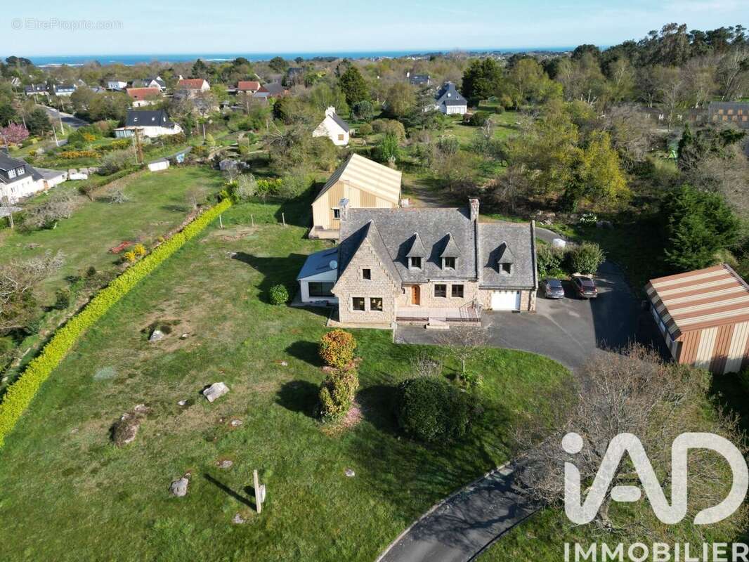 Photo 2 - Maison à PLEUMEUR-BODOU