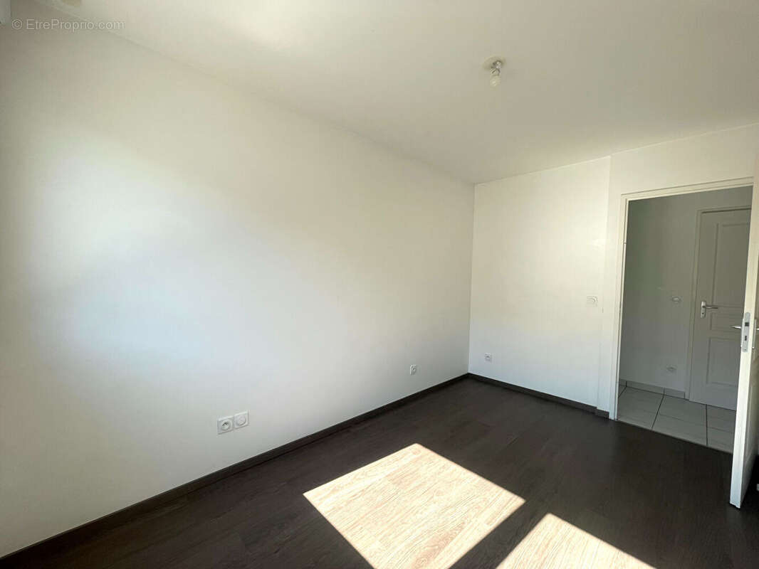 Appartement Meyzieu 4 pièce(s) 86.5 m2 - photo 7