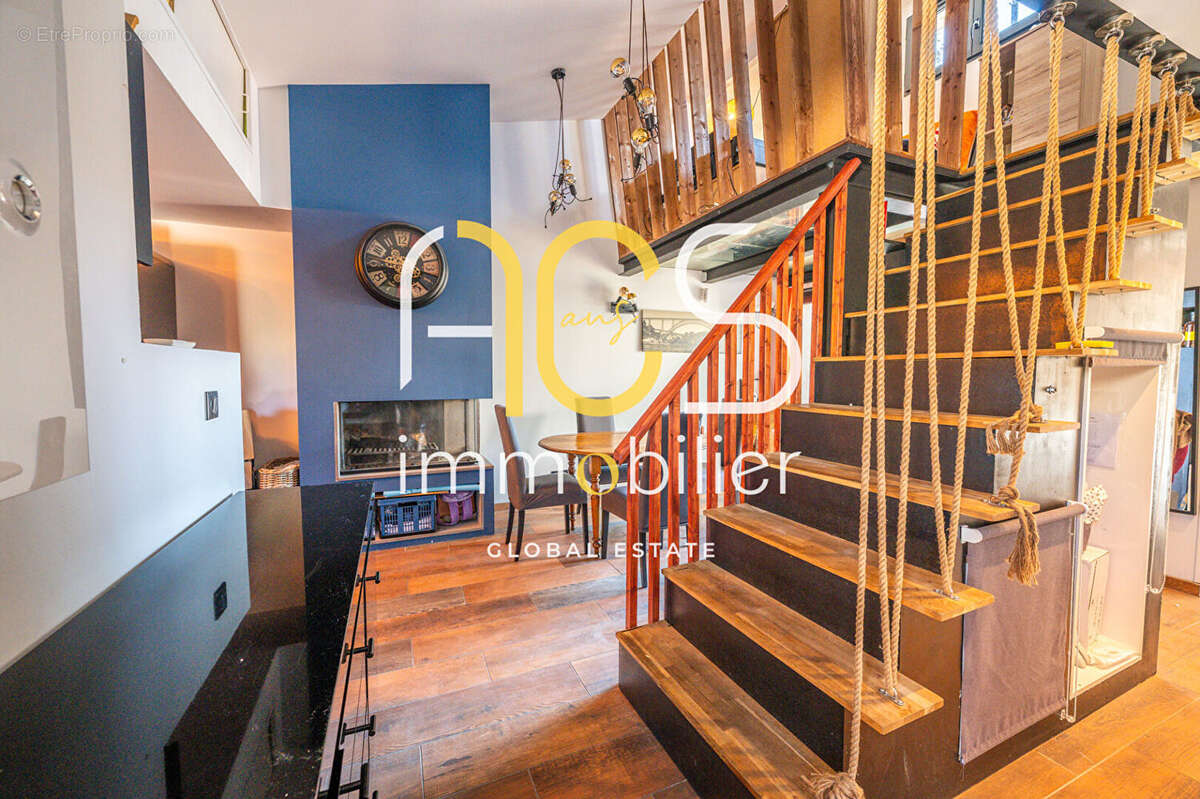 Maison à SAUSSET-LES-PINS