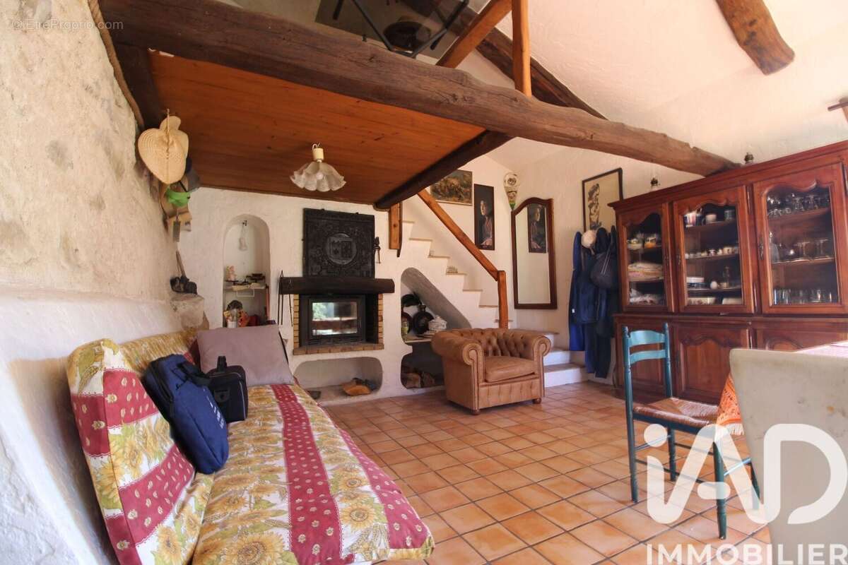 Photo 8 - Maison à L'ESCARENE