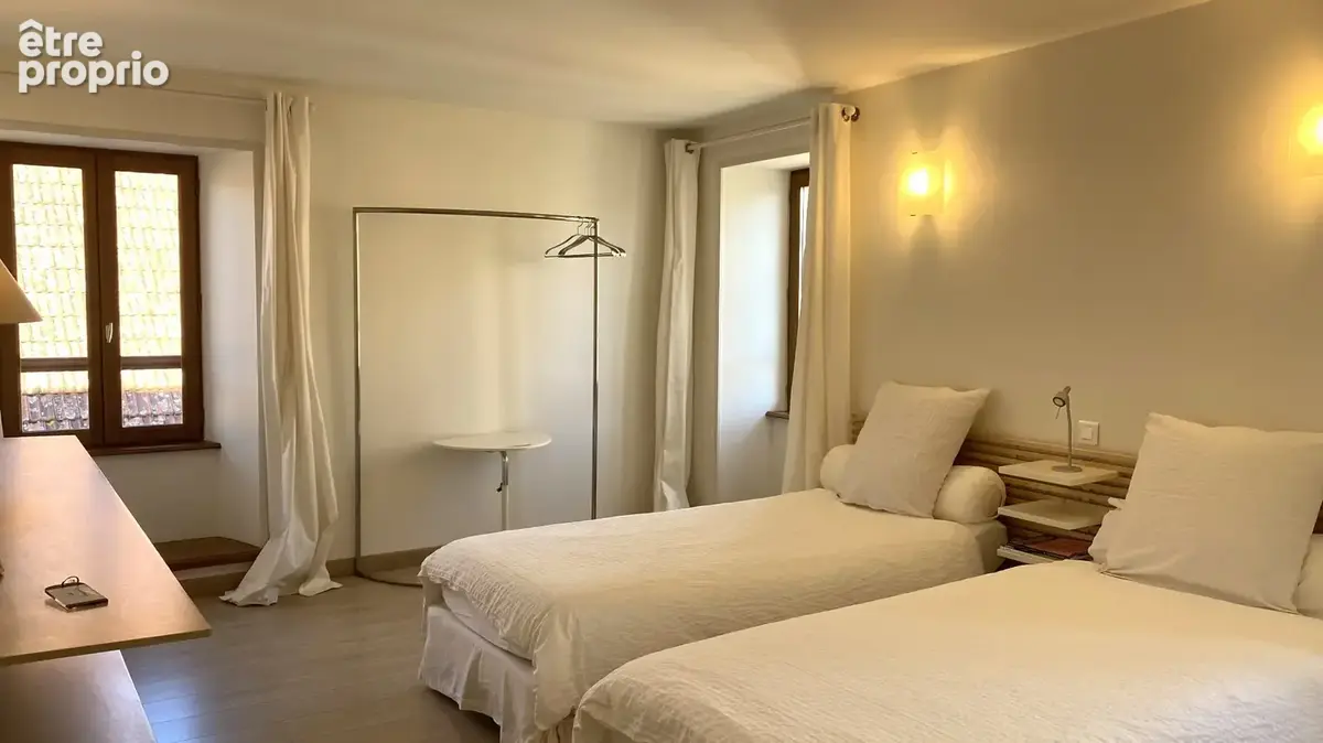 à vendre un ensemble chambres d'hôte - Bar - Restaurant à L'ISLE SUR SEREIN (89) - photo 13
