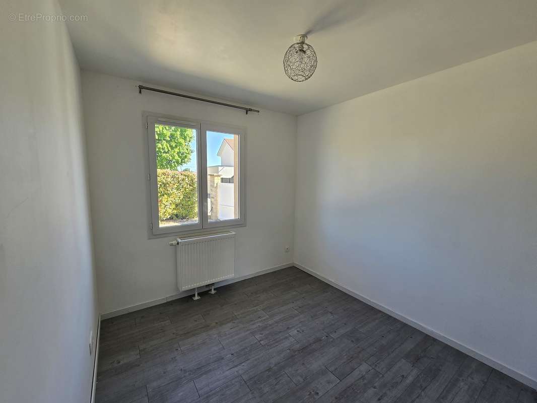 Jolie Maison 4 Pieces 79 M² - photo 9