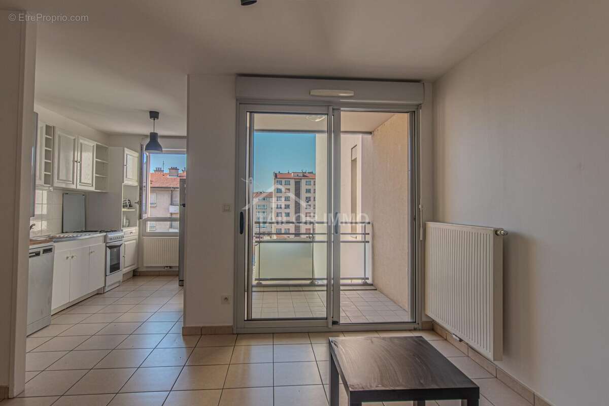 Appartement à VILLEURBANNE