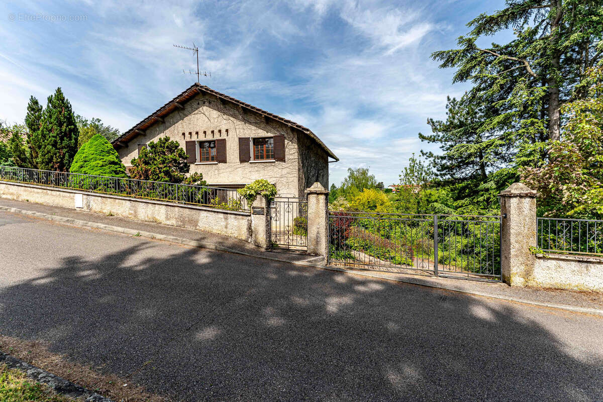Maison à LIMONEST