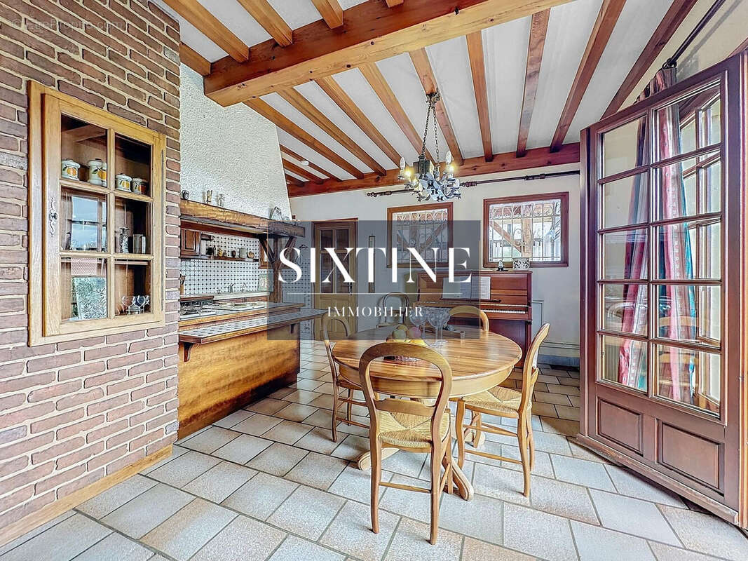 Maison à SAINT-MARCEL-BEL-ACCUEIL