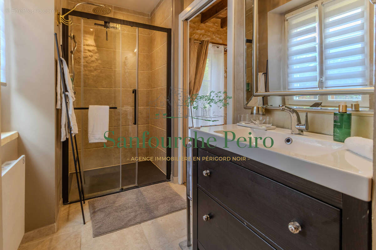 Appartement à SARLAT-LA-CANEDA
