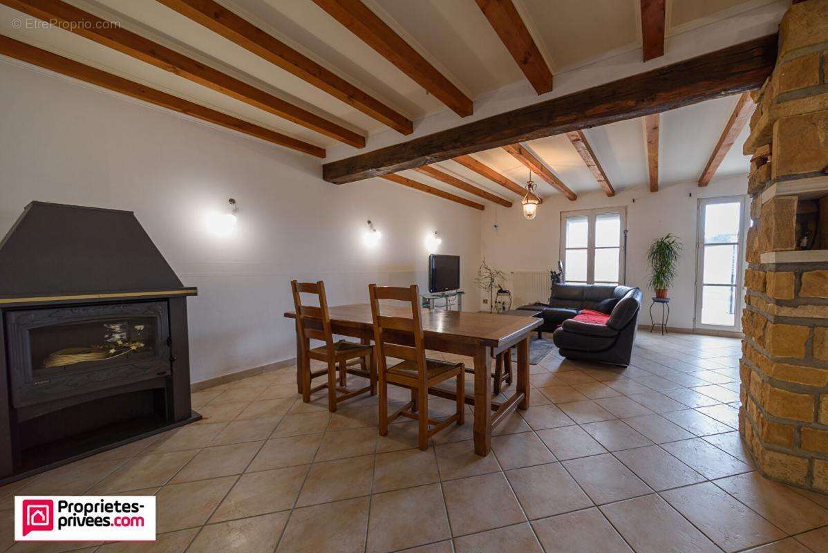 Maison de village 7 pièces 245 m2 - photo 5
