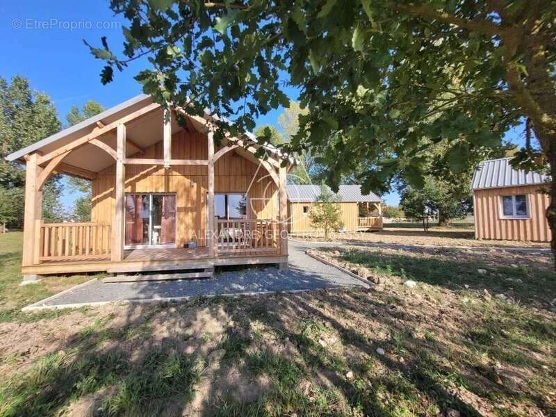 Maison à SAINTE-MAURE-DE-TOURAINE