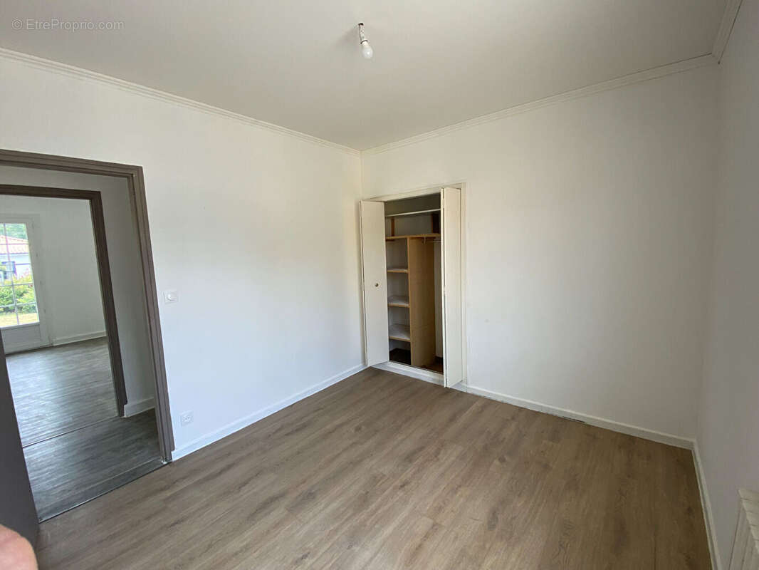 Maison à GRAYAN-ET-L'HOPITAL