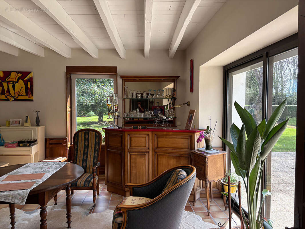Maison à LA CHAPELLE-NEUVE