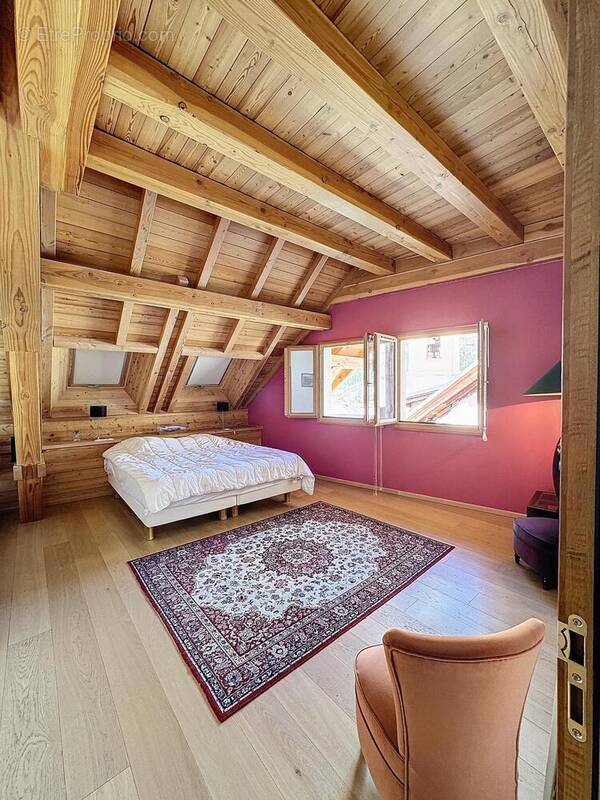 Photo 1 - Maison à LA SALLE-LES-ALPES