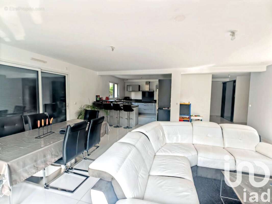 Photo 3 - Maison à GAZERAN