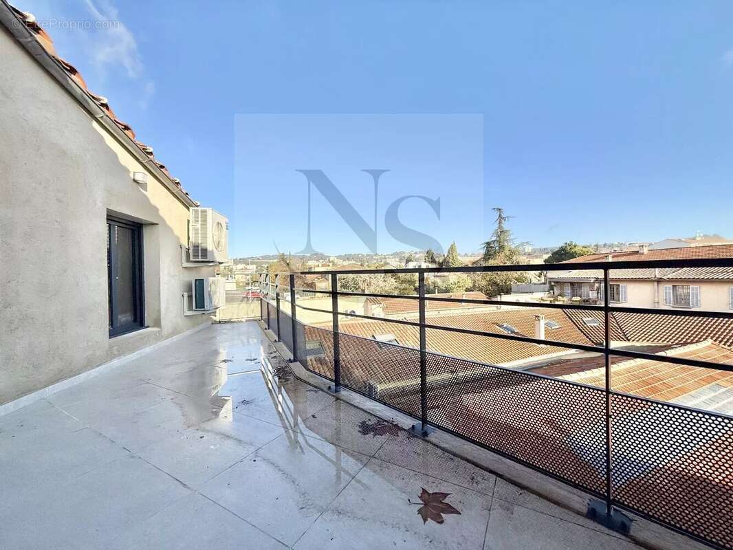 Appartement à AIX-EN-PROVENCE