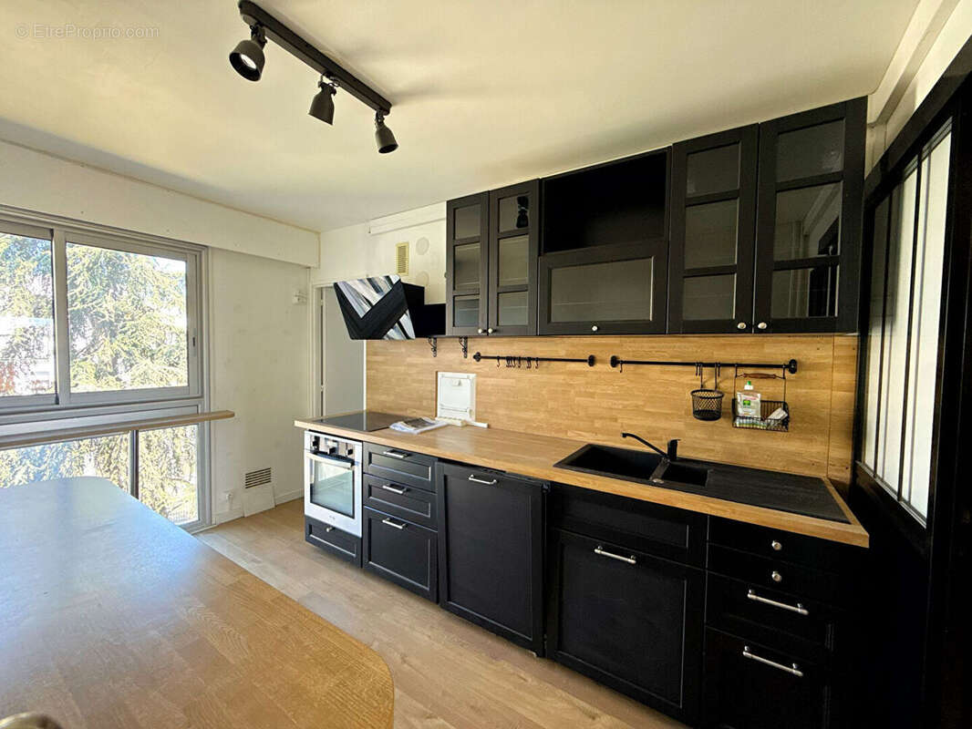 Appartement à NANTERRE