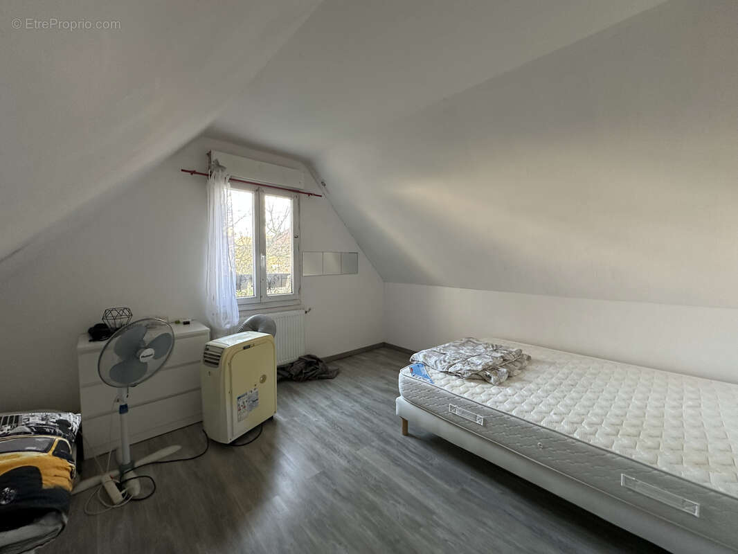 Maison à BROU-SUR-CHANTEREINE