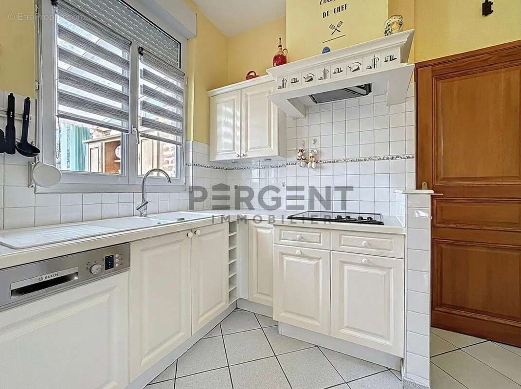 Maison 180 m² à Givet  - photo 6