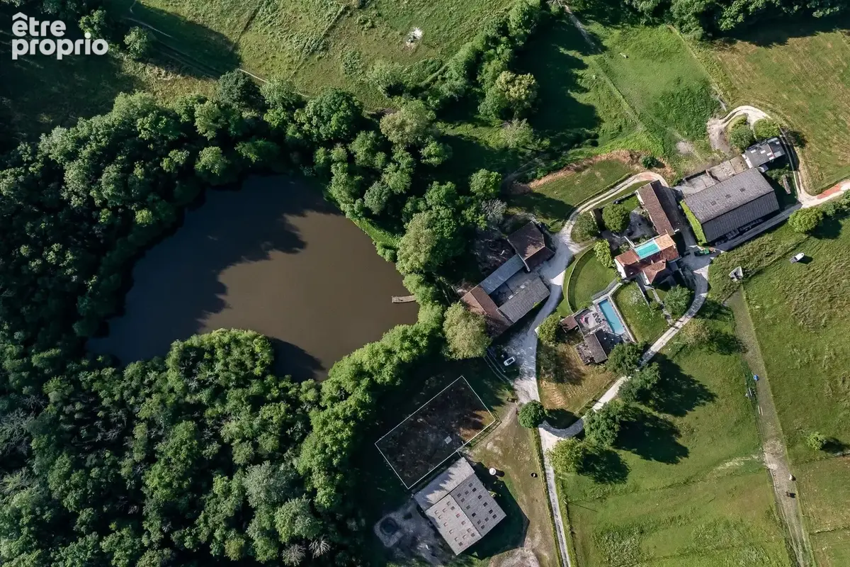 Prestigieux domaine équestre situé sur 41 hectares avec un lac - photo 2