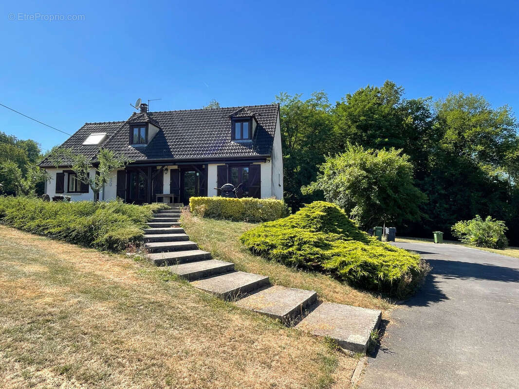 Maison 148 m² à Jouy-Sur-Morin  - photo 3