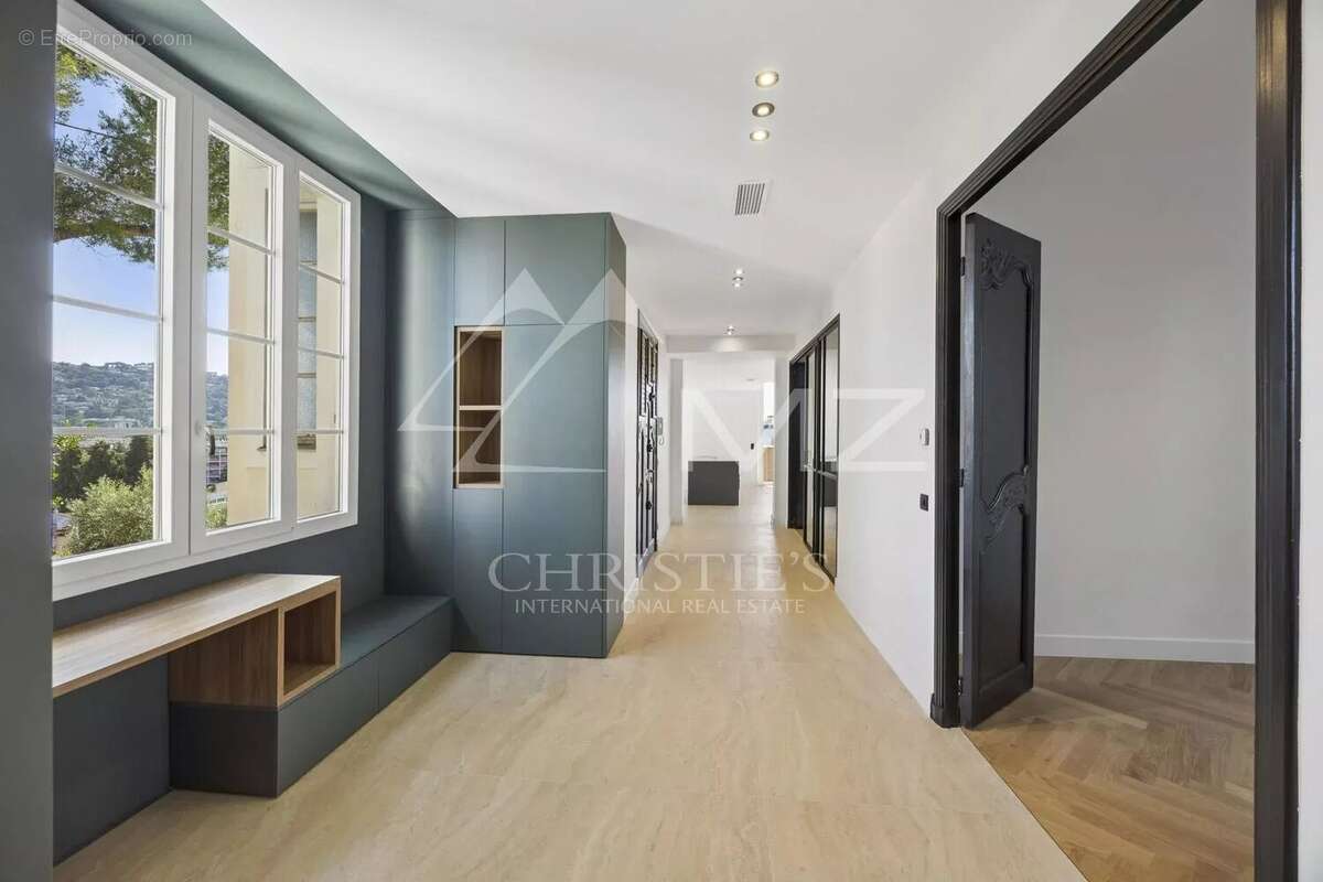 Le Cannet Europe : des volumes exceptionnels pour cet appartement - photo 7