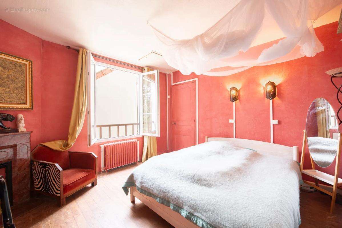 Maison à COUILLY-PONT-AUX-DAMES