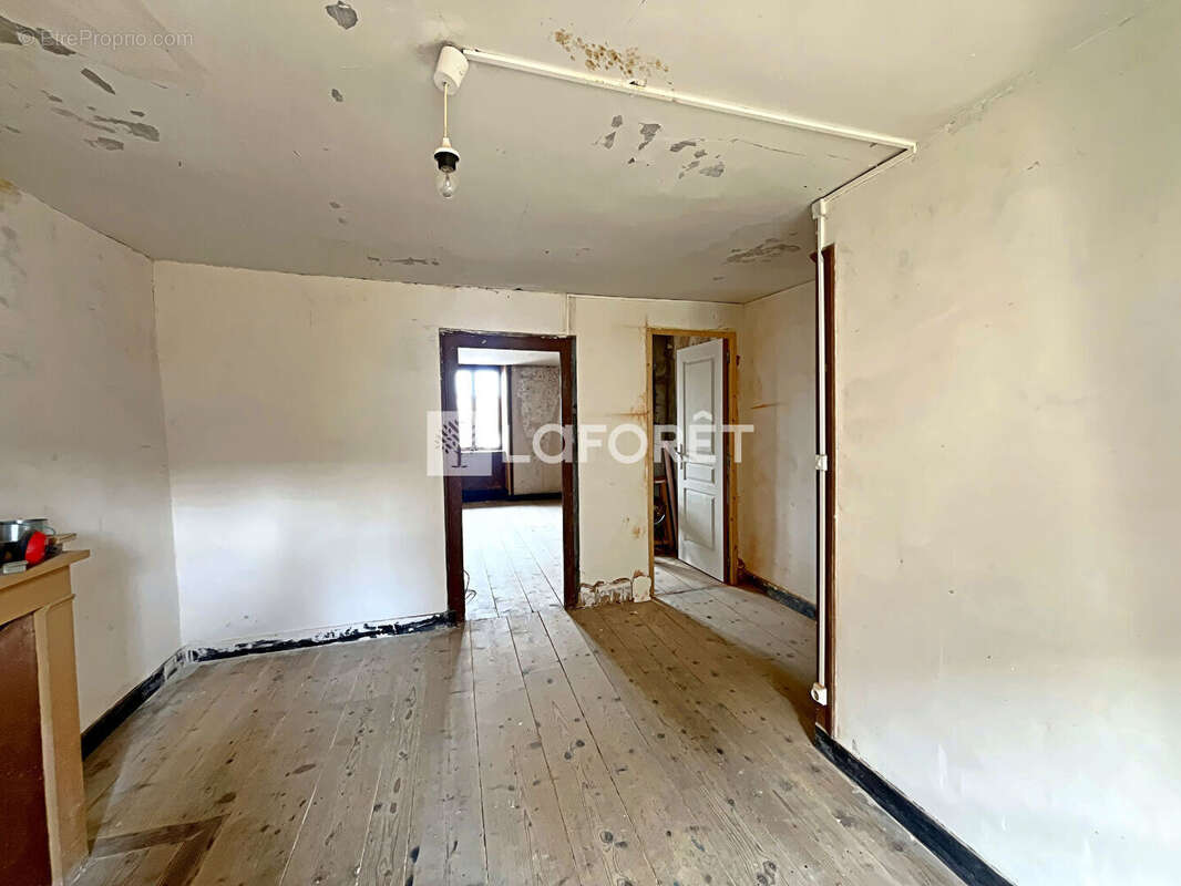 Maison à SAINT-AMOUR