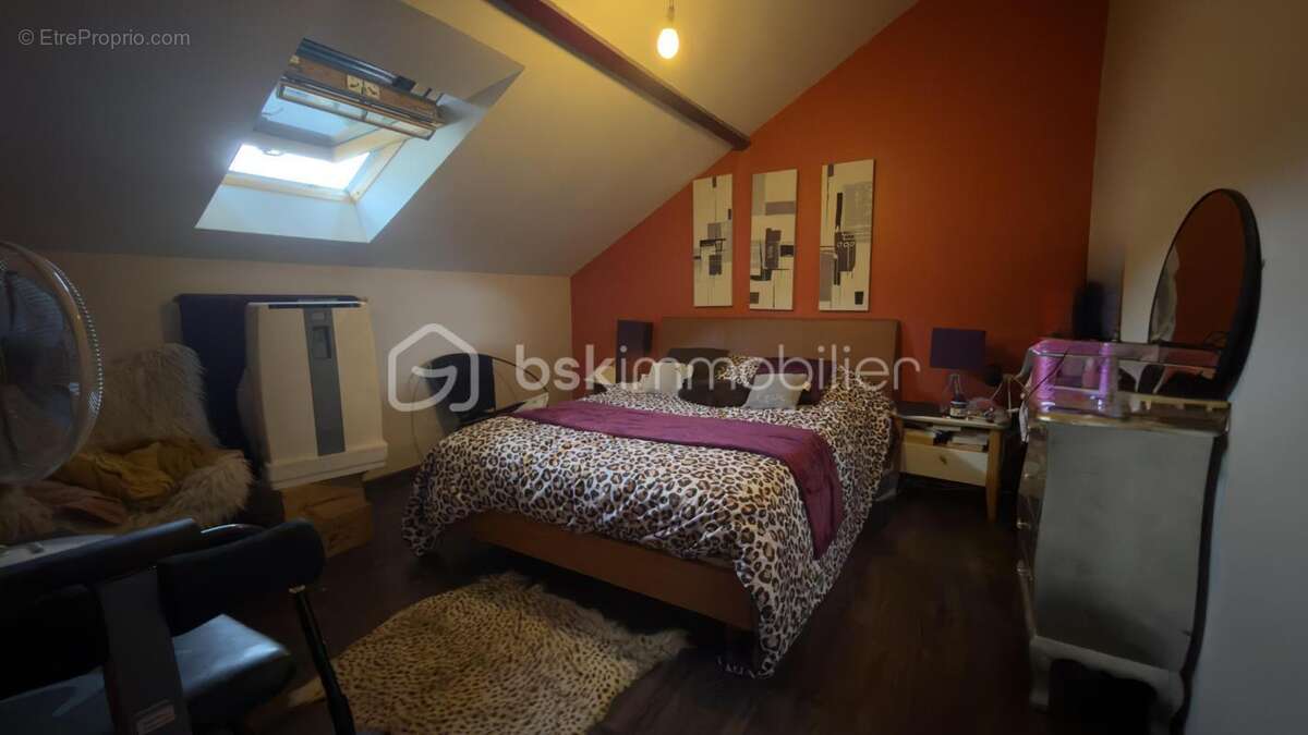 Maison à SAINT-QUENTIN