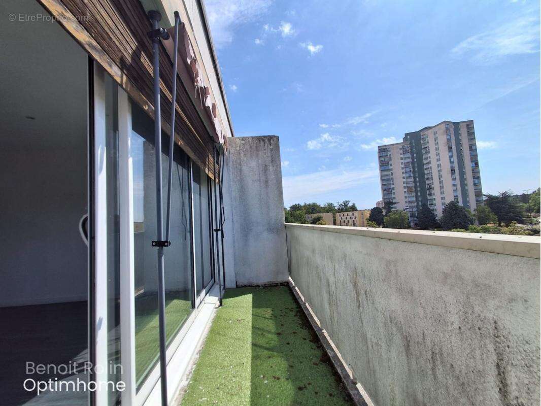 Appartement F3 de 67 m² – Grand balcon plein sud – Idéal investissement locatif - au Mans (72) - photo 5