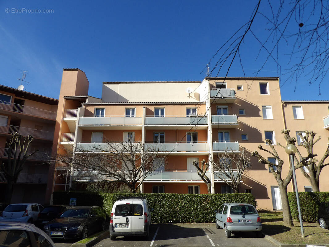 Parking à CASTANET-TOLOSAN