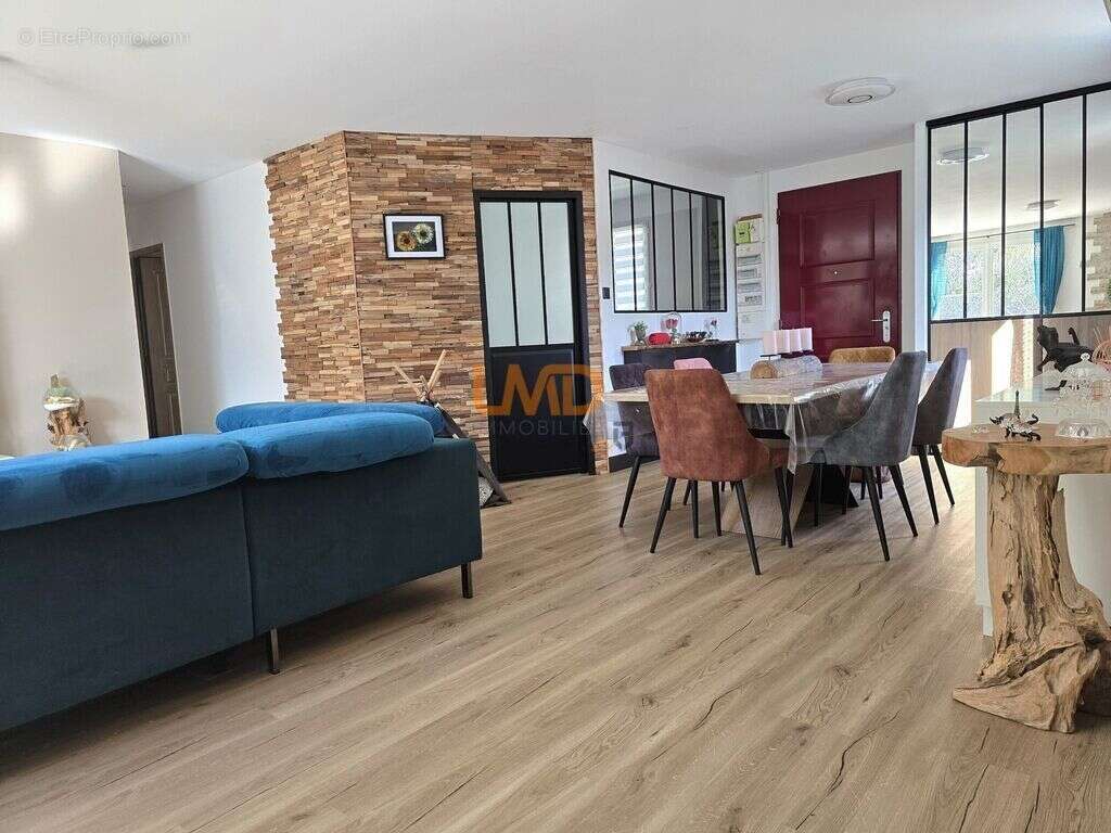 Maison à VEDENE