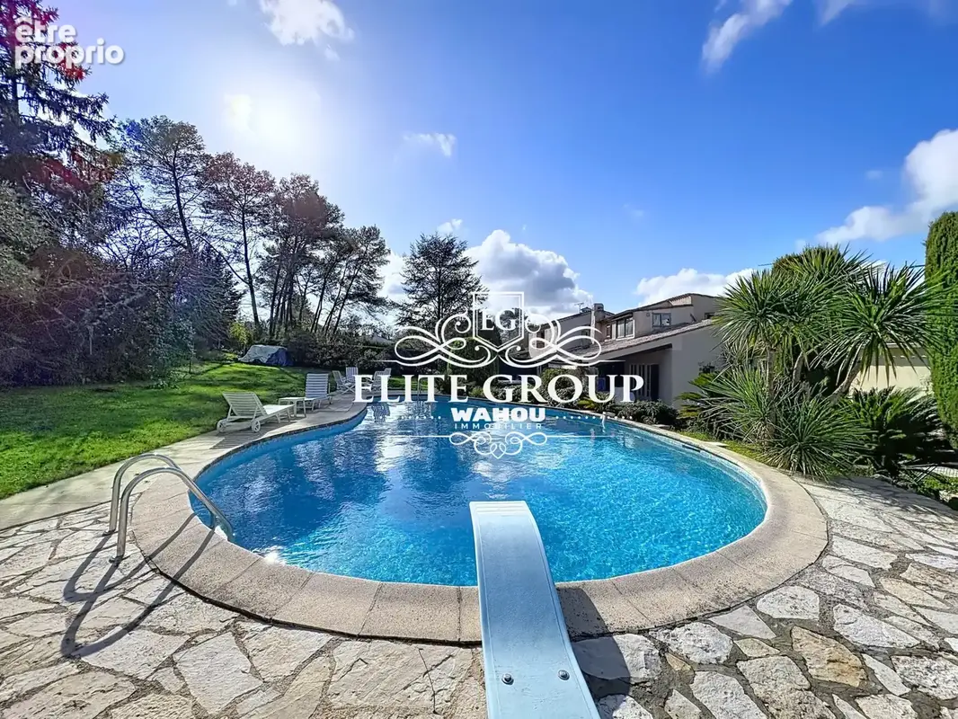 Maison à MOUGINS