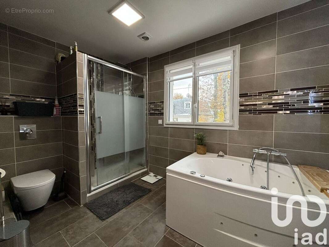 Photo 8 - Maison à VILLIERS-SUR-MARNE