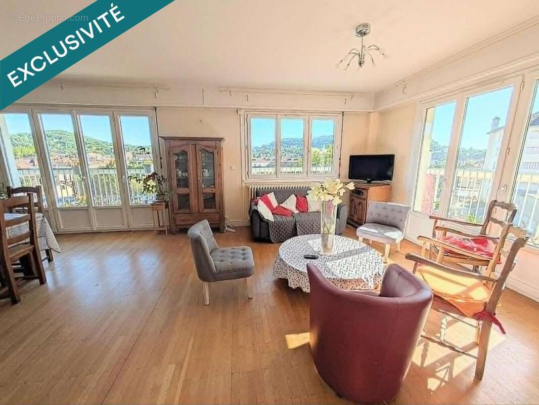 Photo 6 - Appartement à LONS-LE-SAUNIER