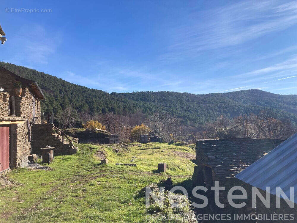 Terrain Saint Etienne Vallee Francaise 15348 m2 - photo 2