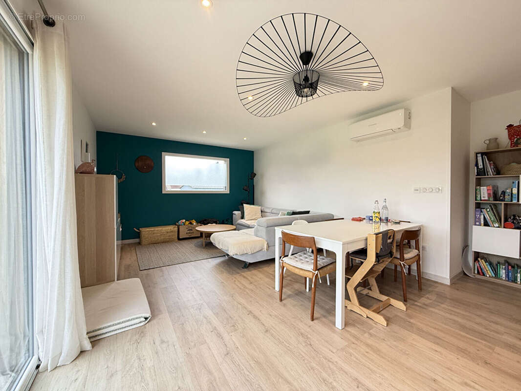 Maison à LONS-LE-SAUNIER