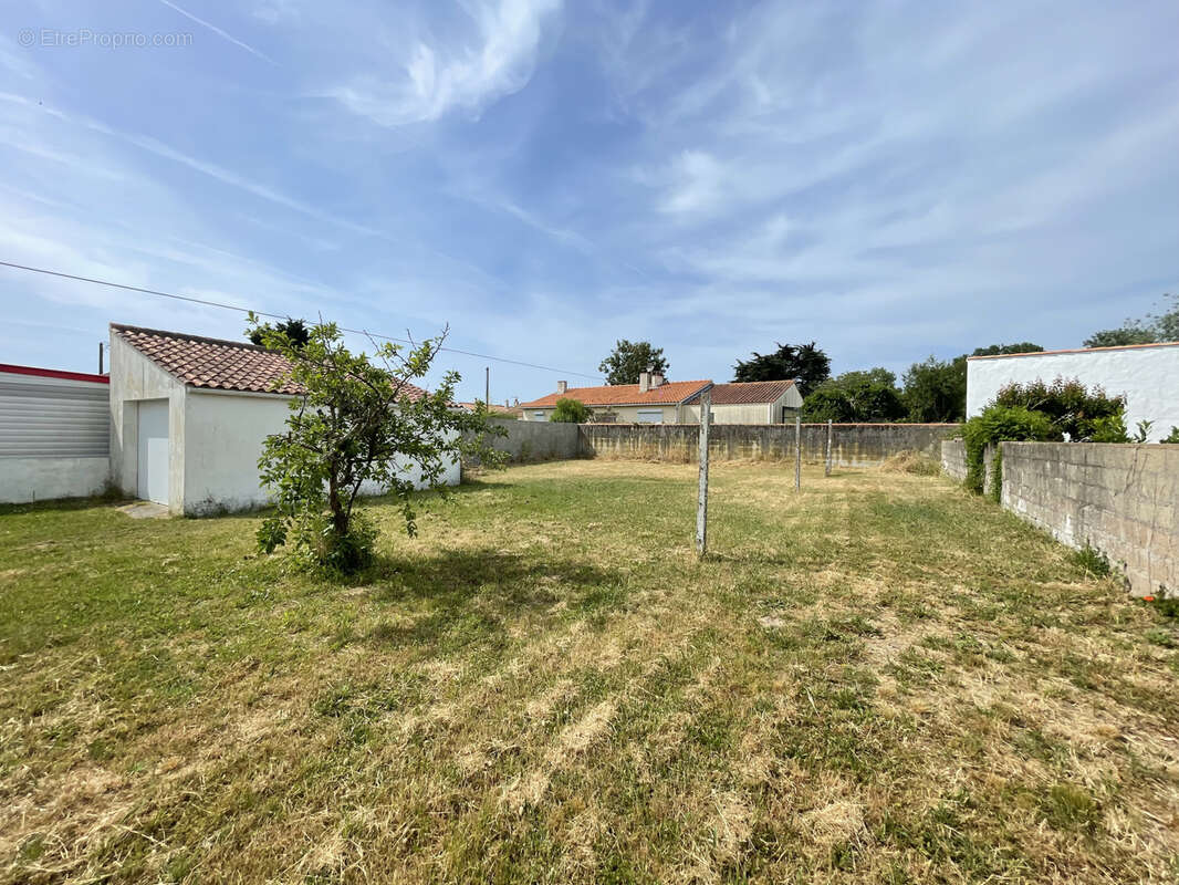 Maison à BARBATRE