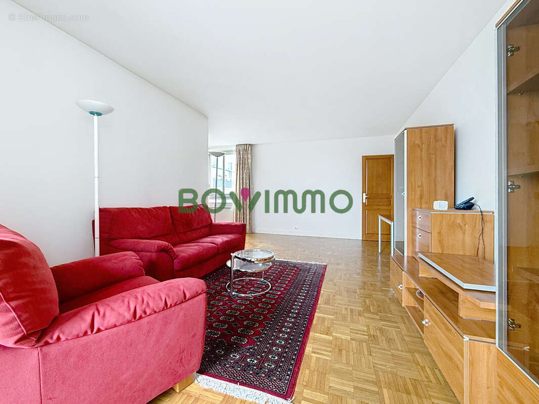 Appartement à PARIS-19E