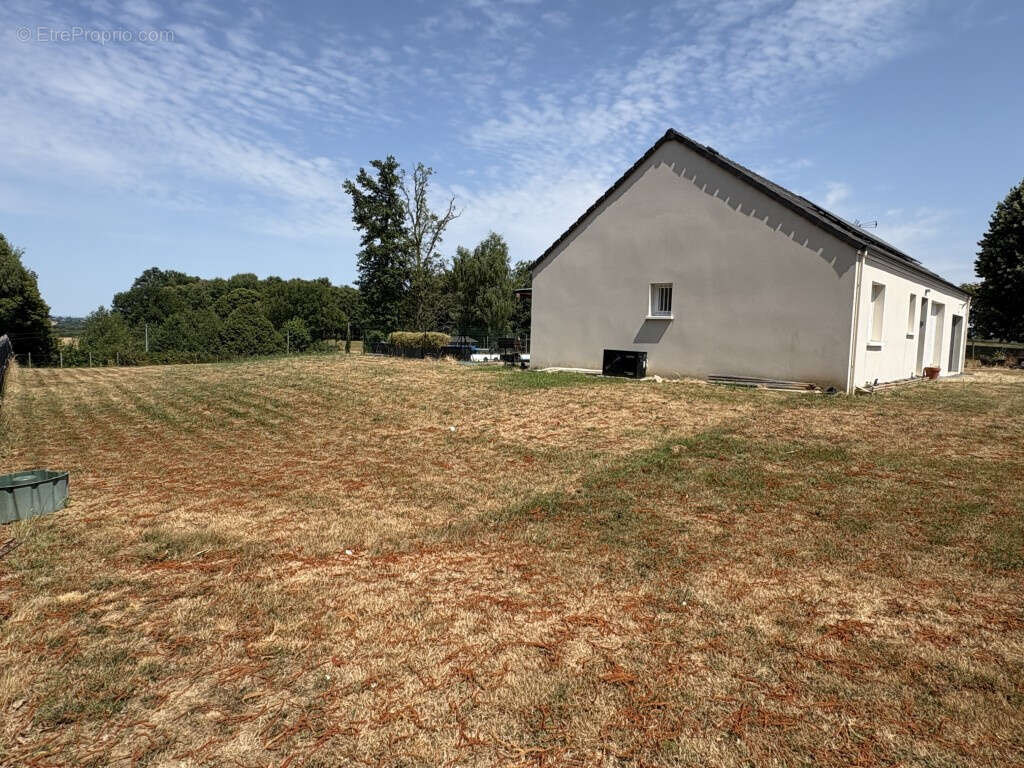Maison à TROCHE
