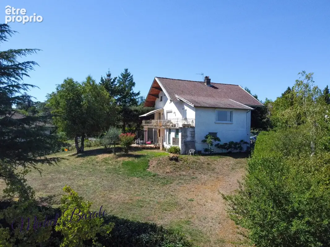 Dardilly – propriété familiale de 222 m² – 6 chambres – t2 indépendant – terrain de 1 647 m² – vue panoramique - photo 11